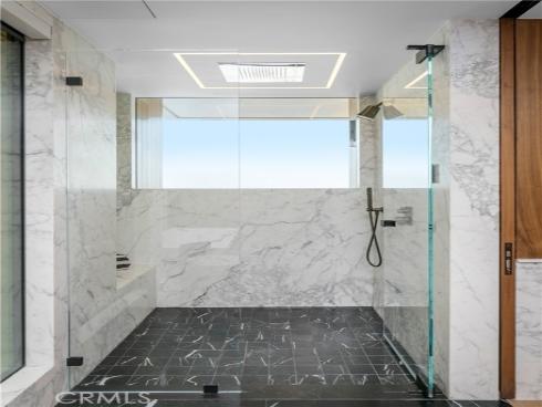 2516  Ocean   Boulevard, Corona del Mar, CA