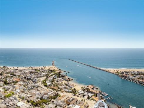 2516  Ocean   Boulevard, Corona del Mar, CA