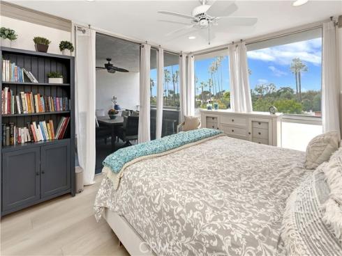 781 Avocado , Corona del Mar, CA
