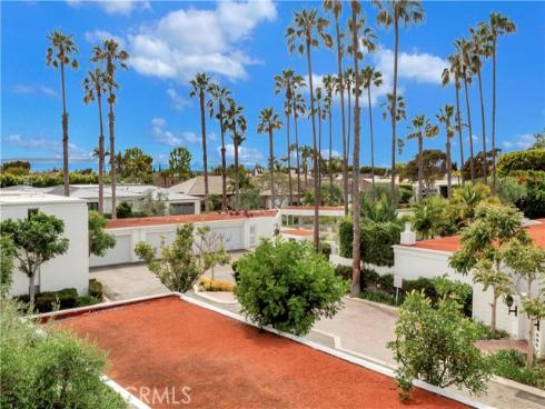781 Avocado , Corona del Mar, CA