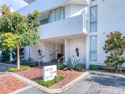 781 Avocado , Corona del Mar, CA