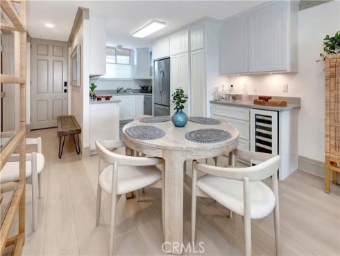 781 Avocado , Corona del Mar, CA