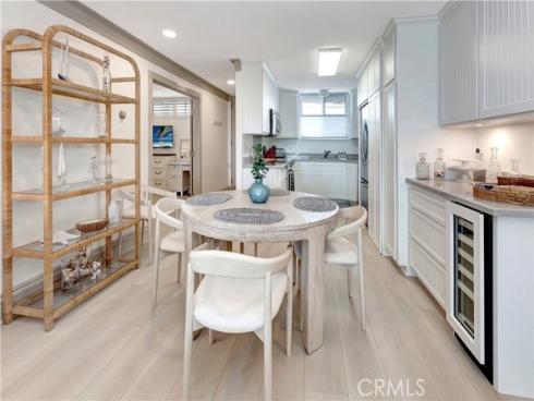781 Avocado , Corona del Mar, CA