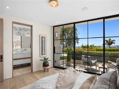 2804  Ocean  , Corona del Mar, CA