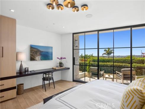 2804  Ocean  , Corona del Mar, CA