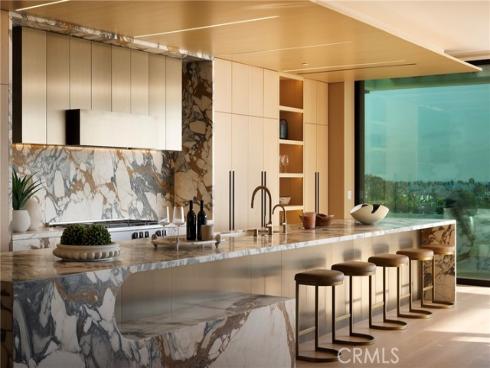 2519  Harbor View   Drive, Corona del Mar, CA