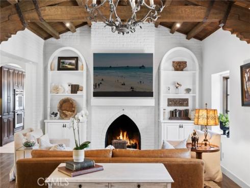 541 Hazel , Corona del Mar, CA