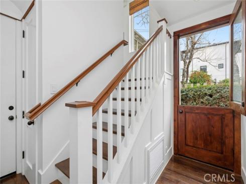 417 Poinsettia Avenue, Corona del Mar, CA