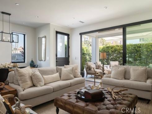 419 Goldenrod Avenue, Corona del Mar, CA