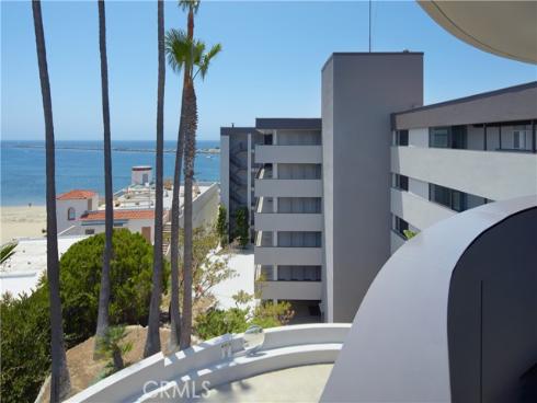 2525 Ocean 6B & 6C Boulevard, Corona del Mar, CA