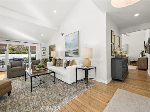 10 Maritime , Corona del Mar, CA