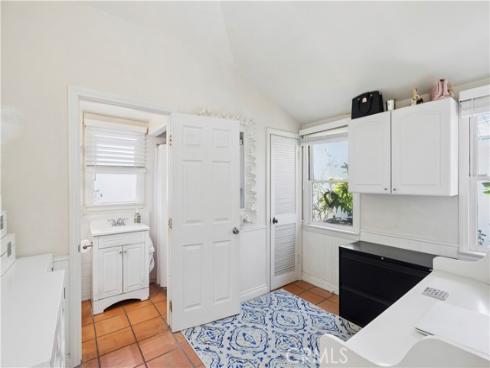 611 Larkspur , Corona del Mar, CA
