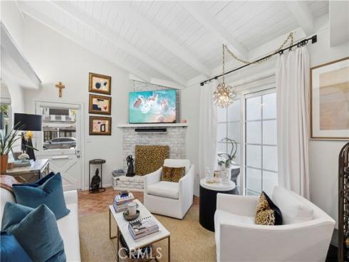 611 Larkspur , Corona del Mar, CA