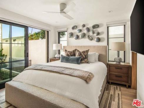 307 Goldenrod Avenue, Corona del Mar, CA