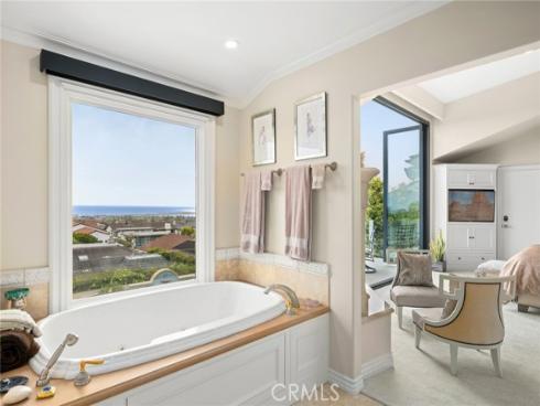 1509 Sandcastle Drive, Corona del Mar, CA