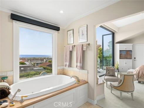 1509 Sandcastle Drive, Corona del Mar, CA
