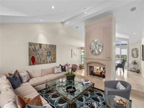 1509 Sandcastle Drive, Corona del Mar, CA