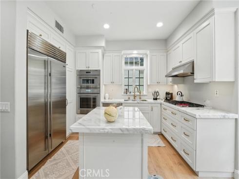 2616 Bungalow Place, Corona del Mar, CA