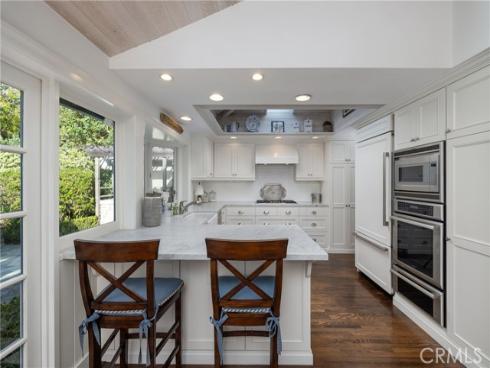 877 Sandcastle Drive, Corona del Mar, CA