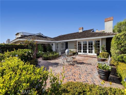 877 Sandcastle Drive, Corona del Mar, CA