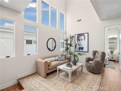 715 Poinsettia Avenue, Corona del Mar, CA