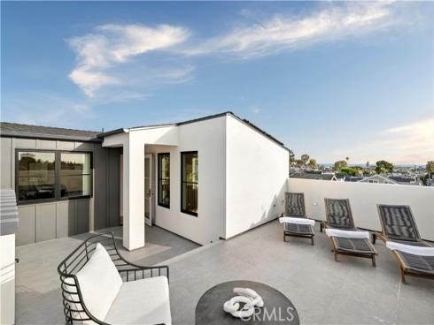 715  Poinsettia   AvenueRear, Corona del Mar, CA