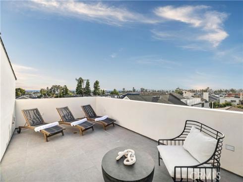 715  Poinsettia   AvenueRear, Corona del Mar, CA