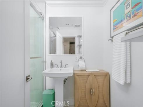 401 Seaward 2 Road, Corona del Mar, CA