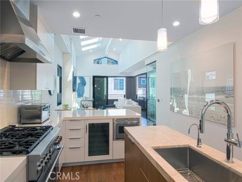 502  Begonia  , Corona del Mar, CA