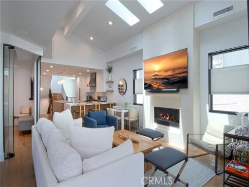 502  Begonia  , Corona del Mar, CA