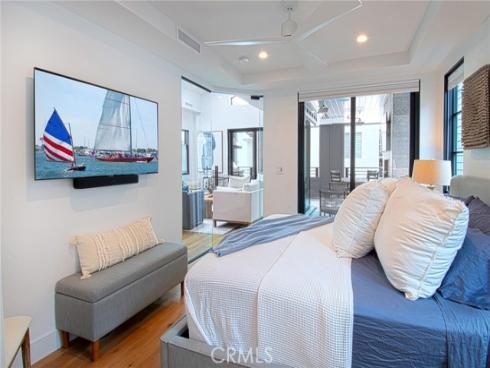 502  Begonia  , Corona del Mar, CA