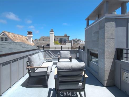 502  Begonia  , Corona del Mar, CA