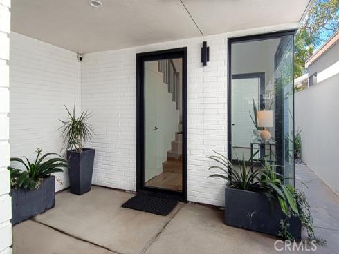 502  Begonia  , Corona del Mar, CA