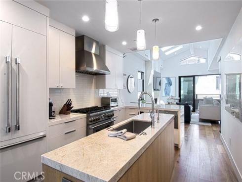 502  Begonia  , Corona del Mar, CA