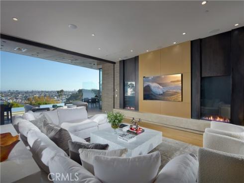 1201 Dolphin , Corona del Mar, CA