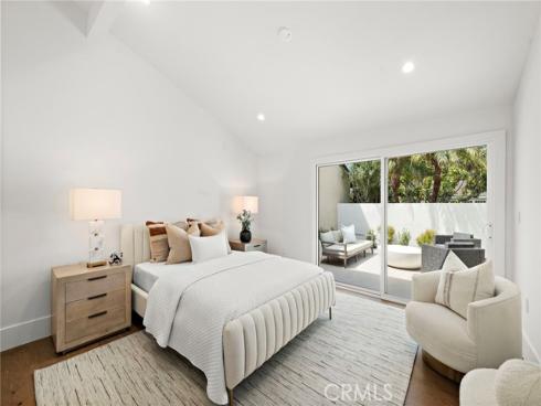 11  Jetty  , Corona del Mar, CA