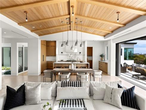4607 Dorchester Road, Corona del Mar, CA