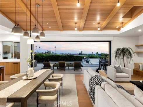 4607 Dorchester Road, Corona del Mar, CA
