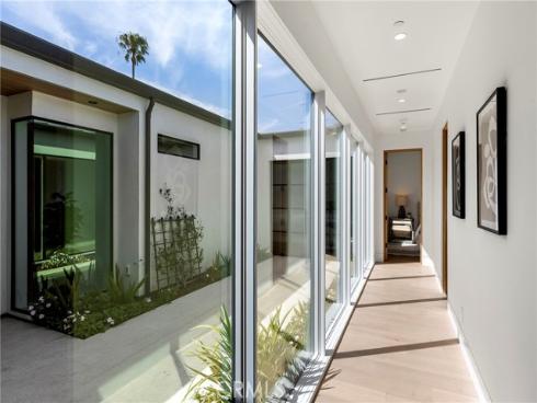 4607 Dorchester Road, Corona del Mar, CA