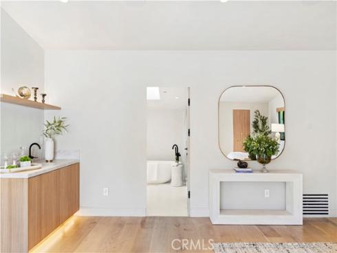 1120 White Sails Way, Corona del Mar, CA
