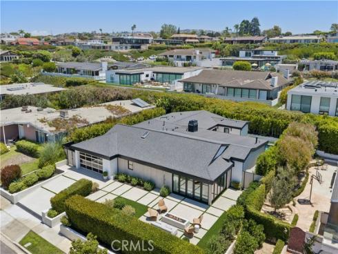 1120 White Sails Way, Corona del Mar, CA