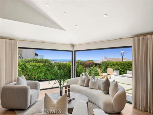 1120 White Sails Way, Corona del Mar, CA