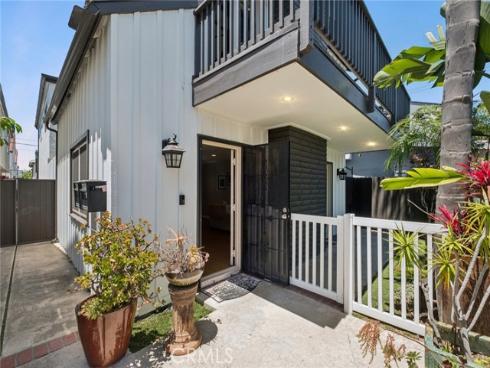 415 Goldenrod , Corona del Mar, CA