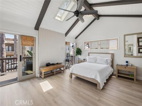415 Goldenrod , Corona del Mar, CA