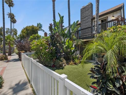 415 Goldenrod , Corona del Mar, CA