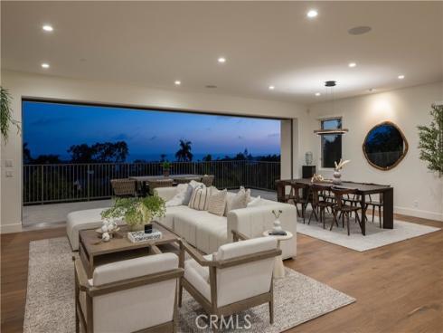 448 Serra Drive, Corona del Mar, CA