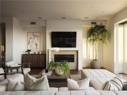 448 Serra Drive, Corona del Mar, CA