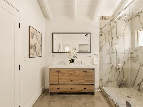 702  Acacia   Avenue, Corona del Mar, CA