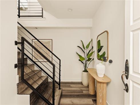 702  Acacia   Avenue, Corona del Mar, CA