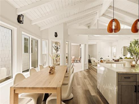 702  Acacia   Avenue, Corona del Mar, CA